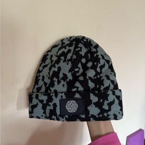 Patterned Knit Beanie - Black & Sage